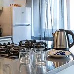 Amor Rome Apartments - 6 Posti Letto E 2 Bagni A 4 Fermate Dal Colosseo