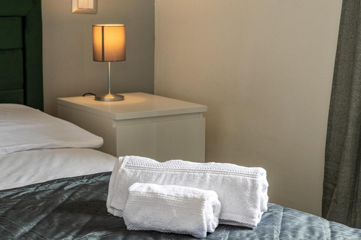 Apartamento - 6 Posti Letto E 2 Bagni A 4 Fermate Dal Colosseo